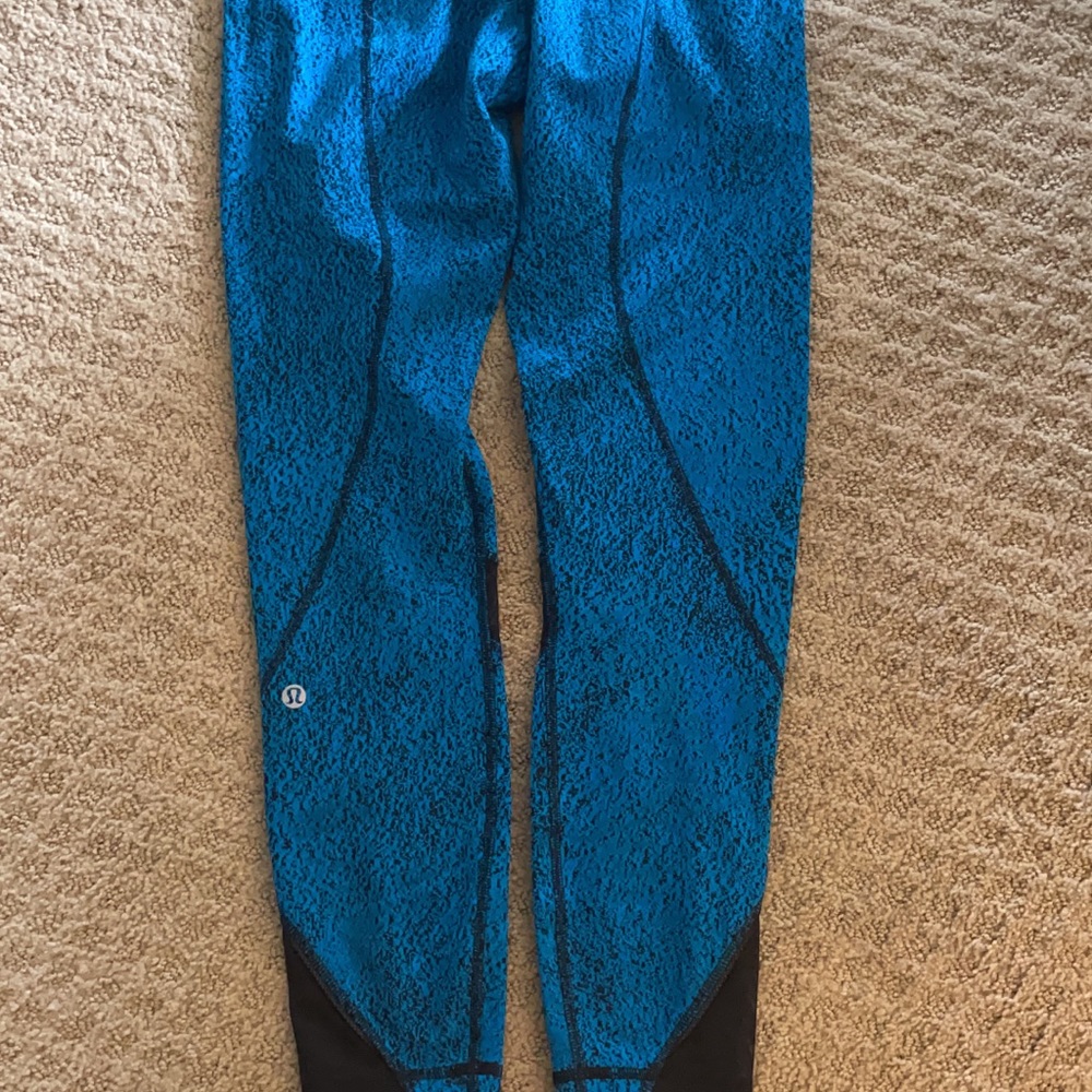 Lulu Lemon Blue Running